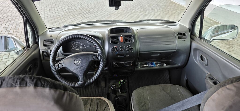 Opel Agila: 2002 г., 1.2 л, Механика, Бензин, Минивэн: фото 8