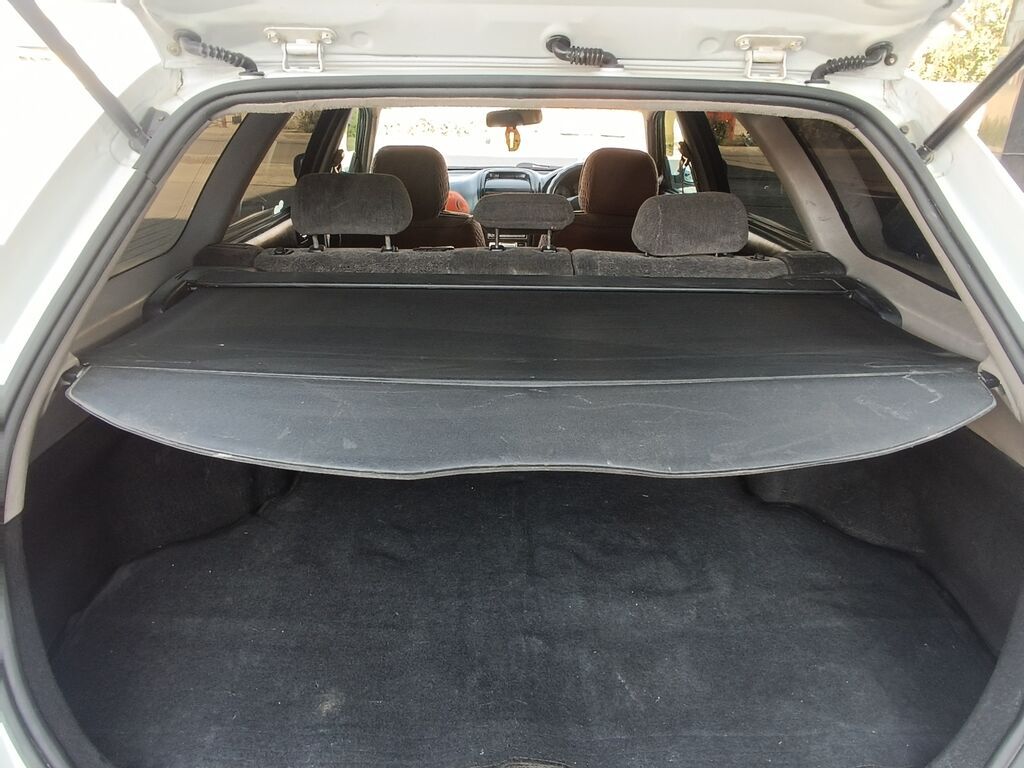 Toyota Caldina: 2001 г., 2 л, Автомат, Бензин, Универсал: фото 5