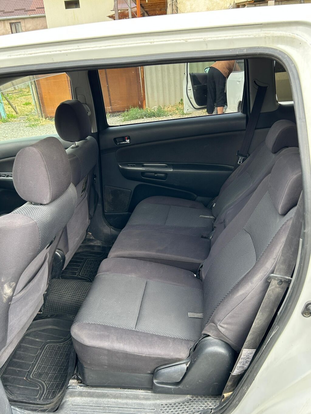 Toyota WISH: 2003 г., 1.8 л, Автомат, Бензин, Универсал: фото 5