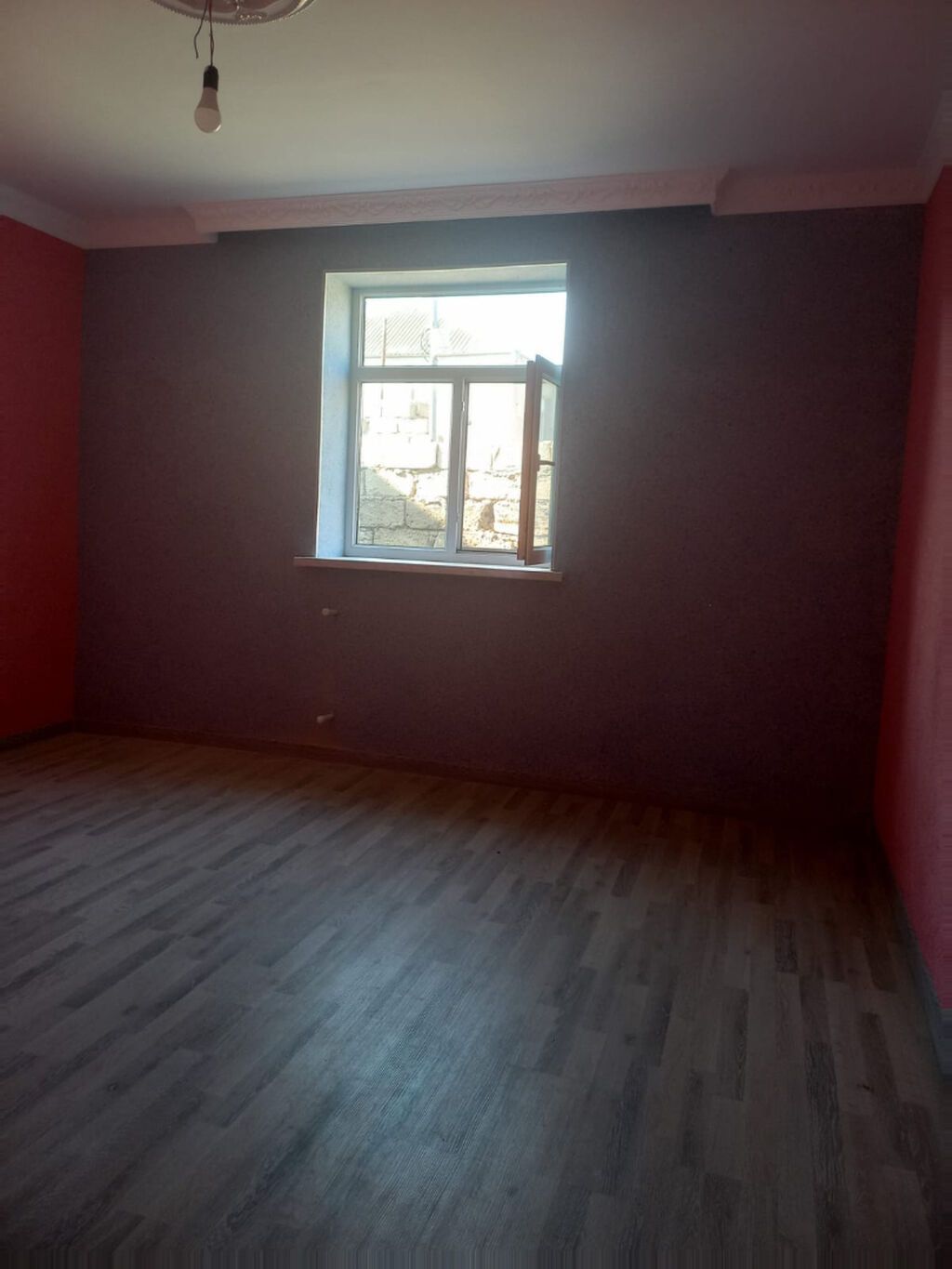 5 otaqlı, 142 kv. m, Yeni təmirli
