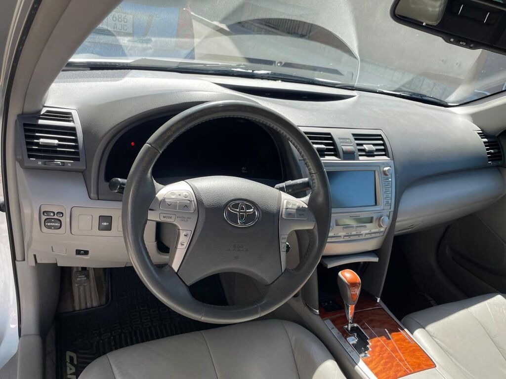Toyota Camry: 2009 г., 2.4 л, Автомат, Бензин, Седан — фото 3