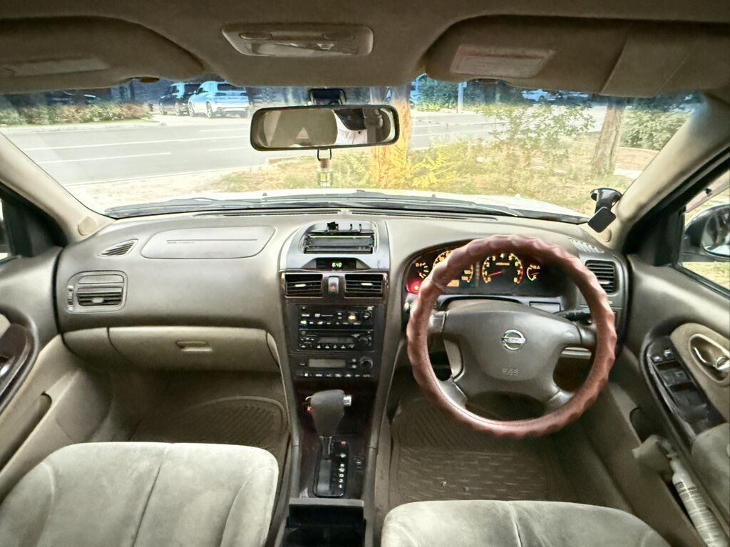 Nissan Cefiro: 2002 г., 2 л, Автомат, Бензин, Седан: фото 8