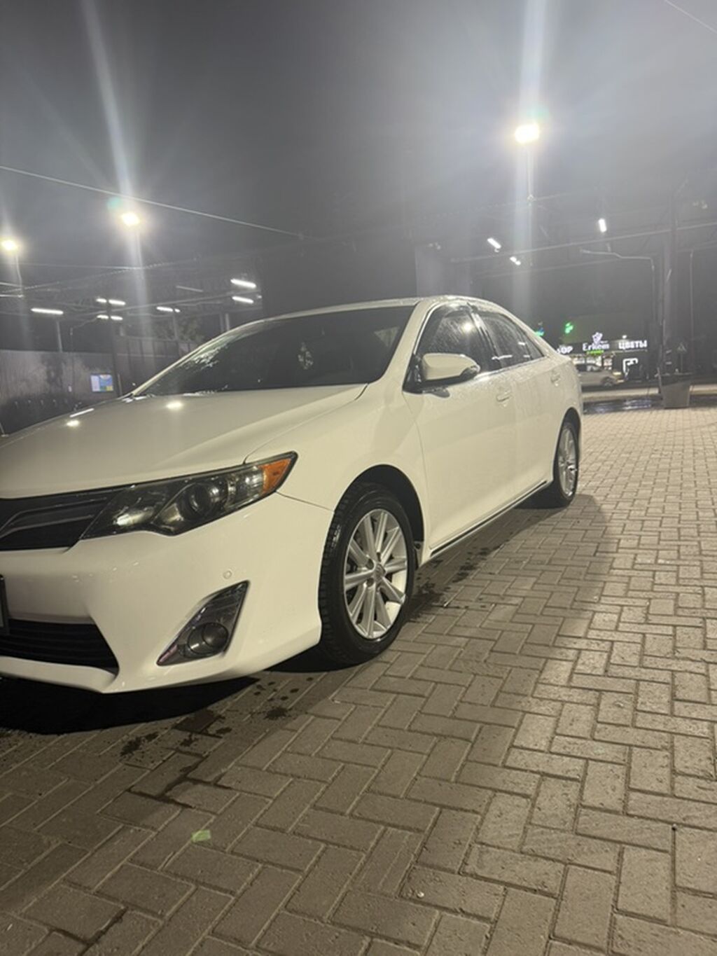 Toyota Camry: 2012 г., 2.5 л, Автомат, Бензин, Седан: фото 1