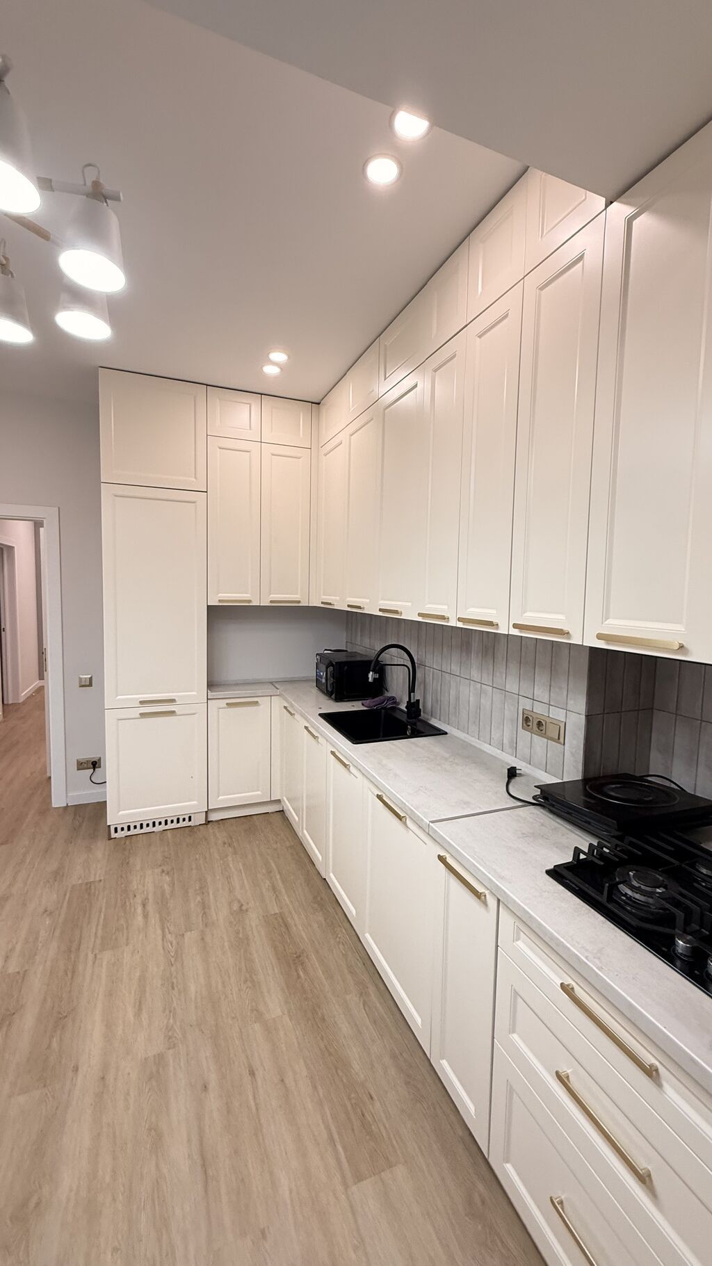 Сдаю 3х комнатную квартиру Авангард Сити, 100м2: фото 5