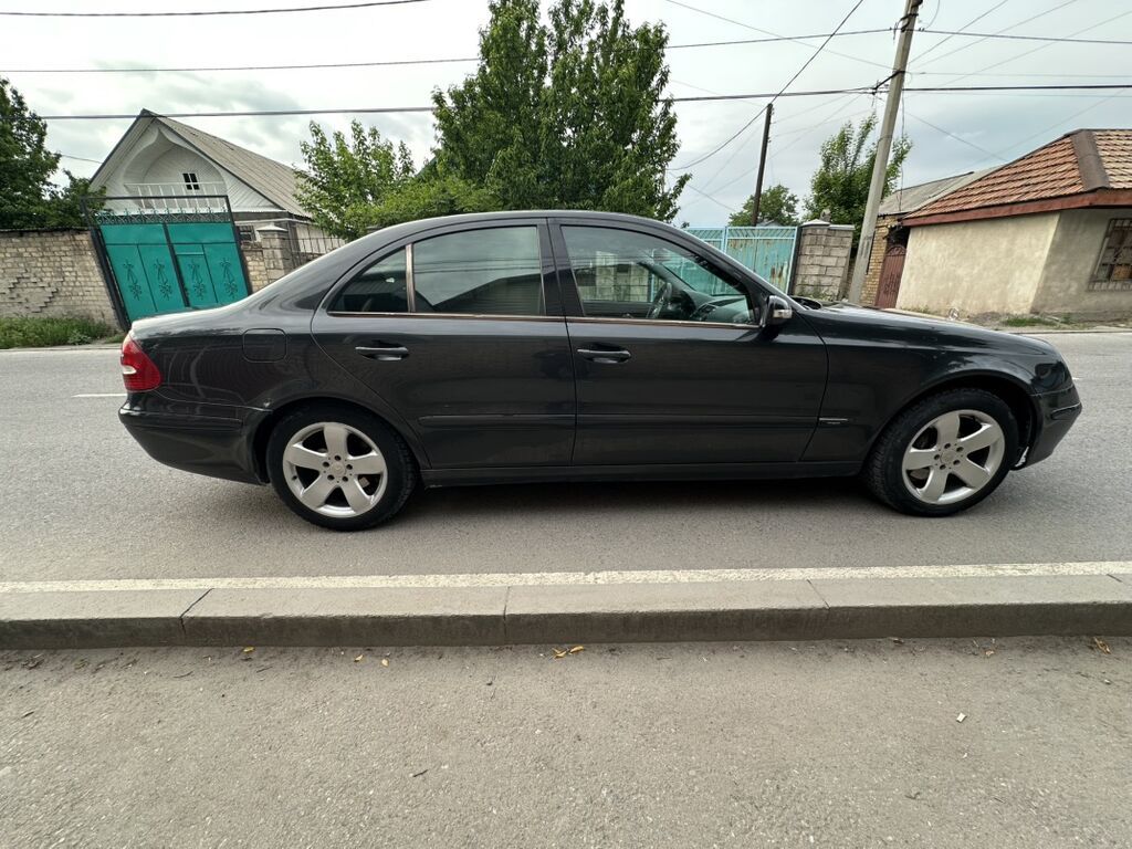 Mercedes-Benz E-Class: 2002 г., 3.2 л, Автомат, Бензин, Седан — фото 3