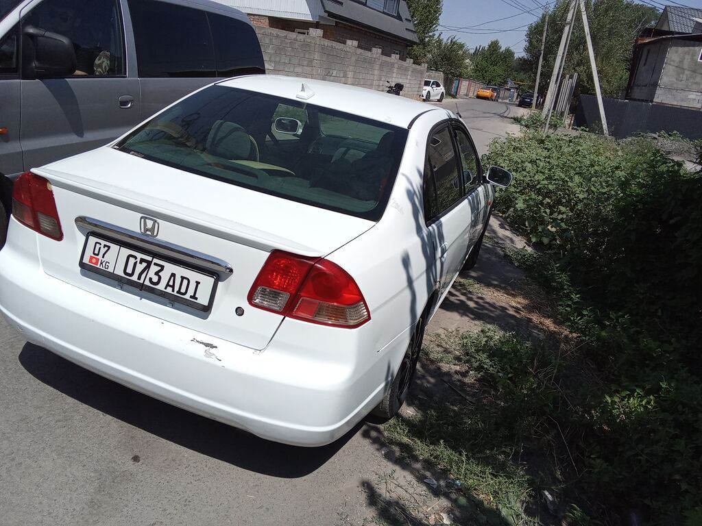 Honda Civic: 2003 г., 1.5 л, Автомат, Бензин, Седан: фото 4