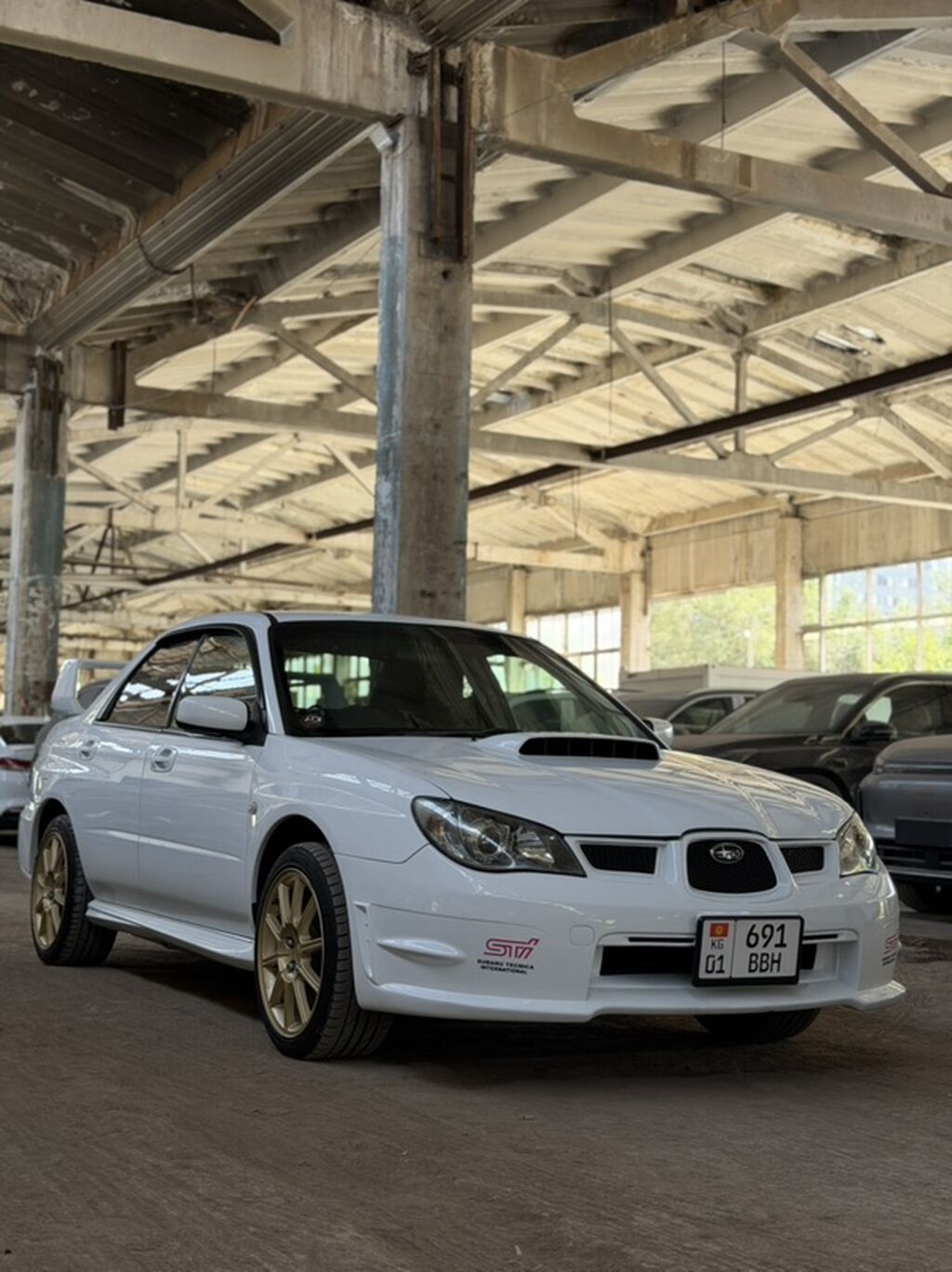 Subaru Impreza WRX: 2006 г., 2 л, Автомат, Бензин, Седан: фото 2