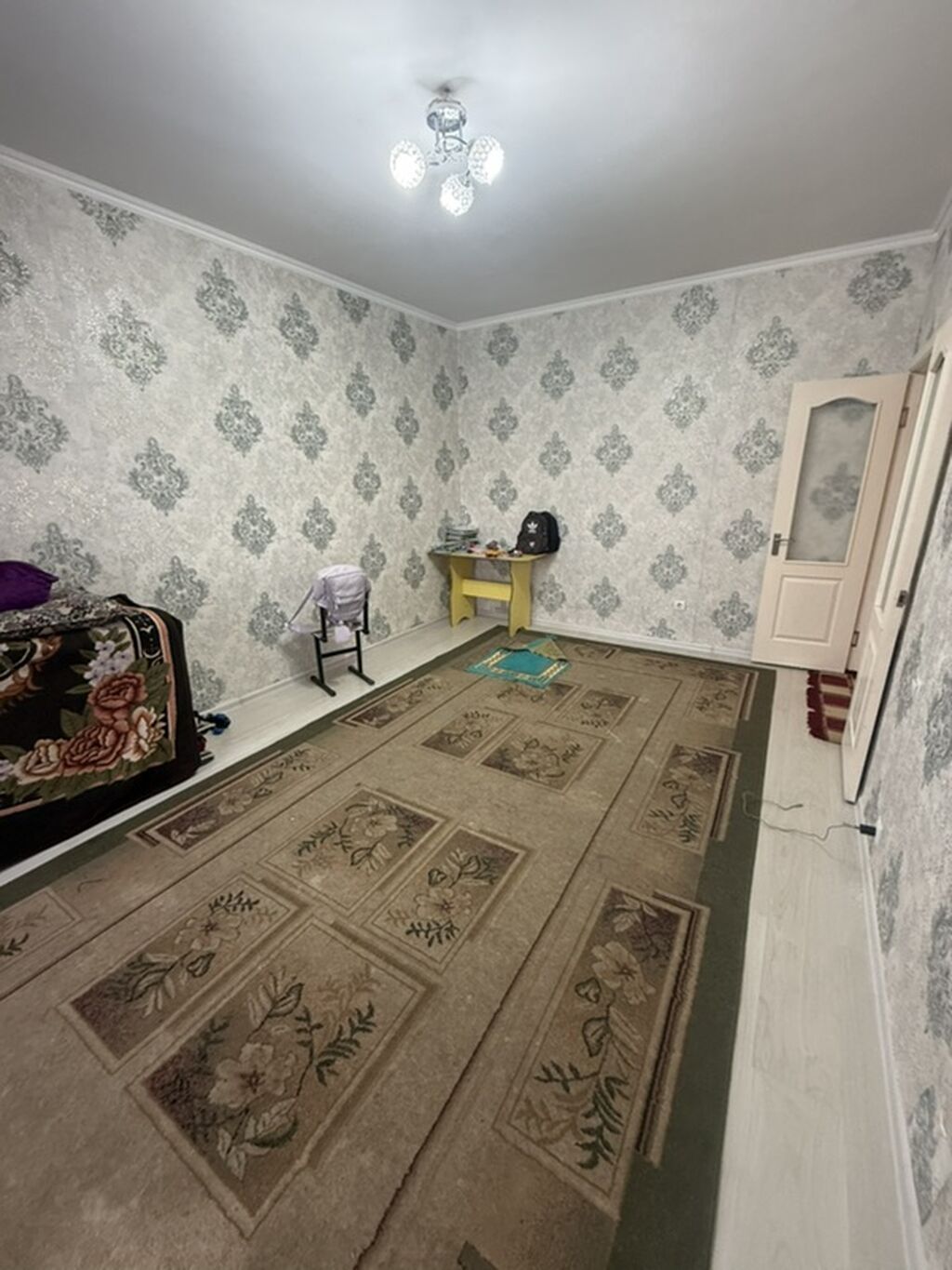 1 комната, 44 м², ул. Калык Акиева Индивидуалка, 4 этаж, Косметический ремонт