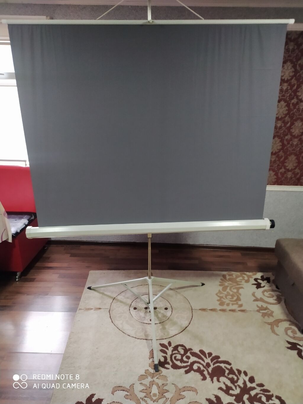 Экран для проектора бу. размеры: ширина1,50 | 5000 KGS | Проекторы ...