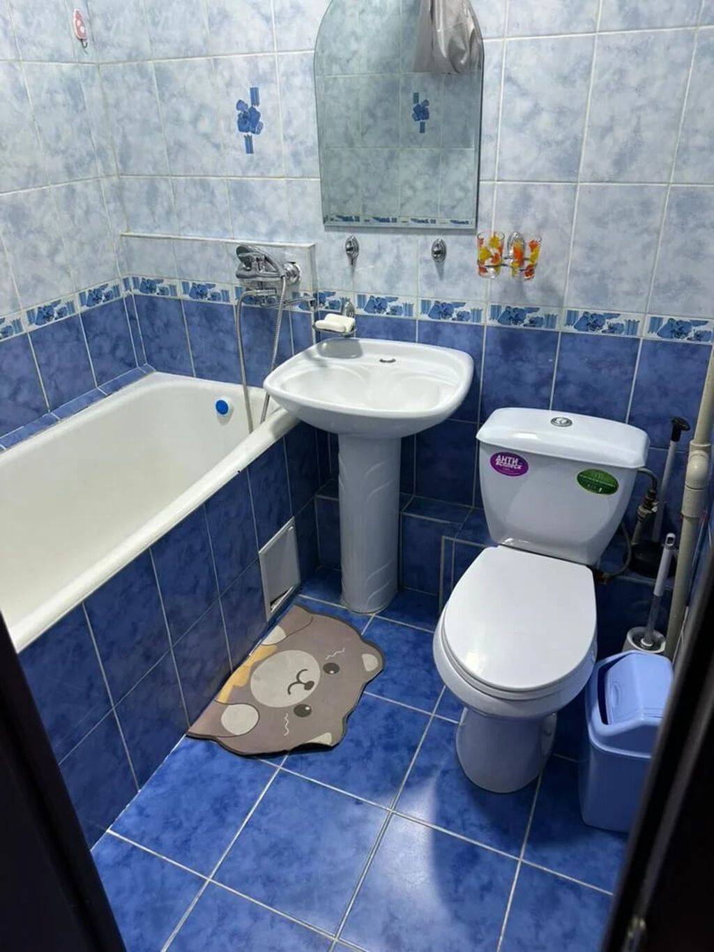 2 комнаты, 42 м², 8 мкр 105 серия, 6 этаж, Старый ремонт: фото 8