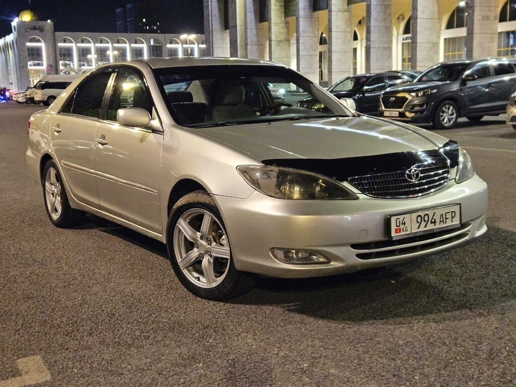 Toyota Camry: 2003 г., 3 л, Автомат, Бензин, Седан — фото 2