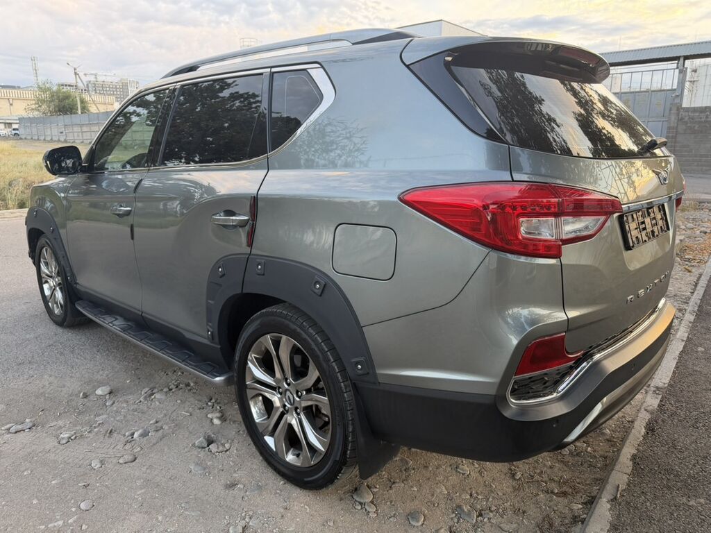 Ssangyong Rexton: 2020 г., 2.2 л, Автомат, Дизель, Внедорожник: фото 3