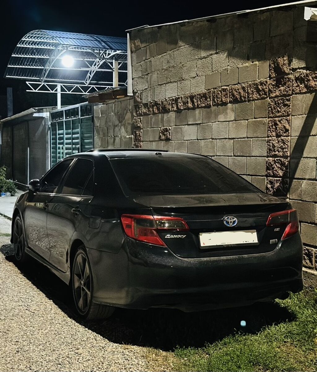 Toyota Camry: 2013 г., 2.5 л, Вариатор, Гибрид, Седан: фото 3