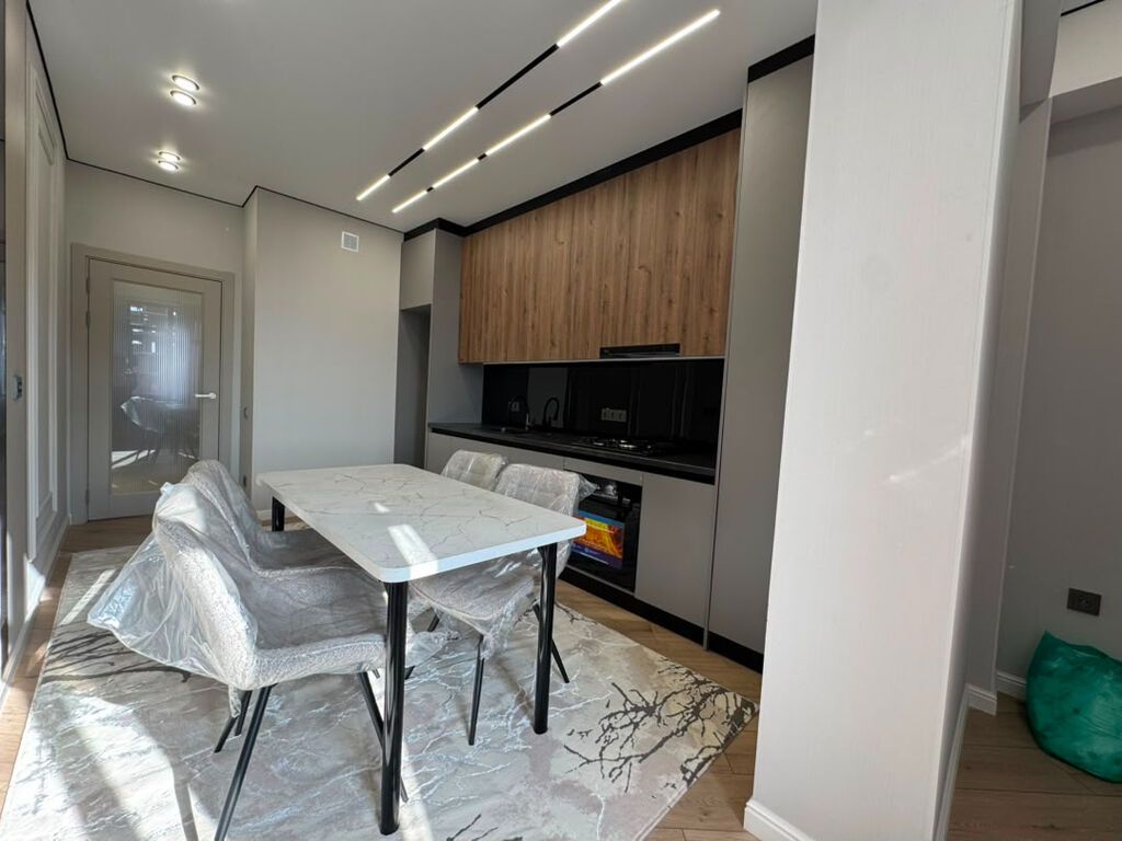 2 комнаты, 72 м², Филармония Элитка, 2 этаж, Дизайнерский ремонт: фото 4