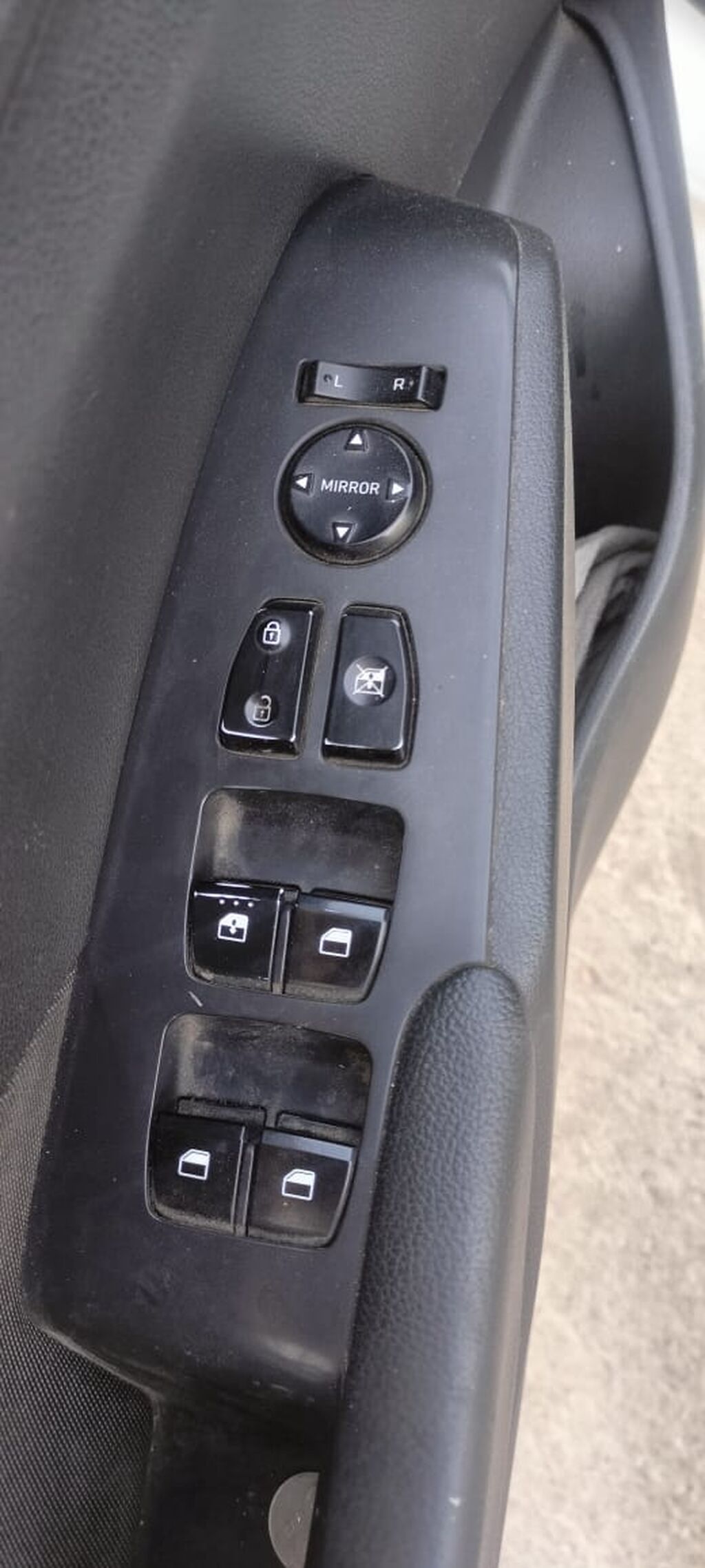 Hyundai Solaris: 2018 г., 1.4 л, Автомат, Бензин, Седан: фото 7