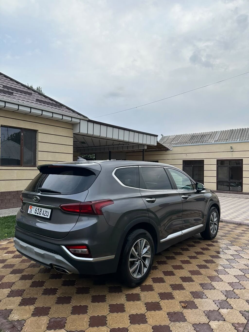 Hyundai Santa Fe: 2019 г., 2 л, Автомат, Бензин: фото 3