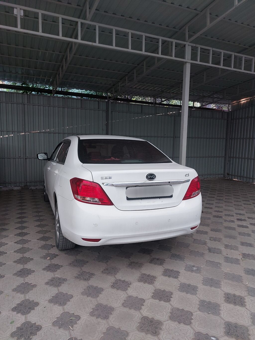 BYD F3: 2017 г., Автомат, Электромобиль, Седан: фото 7