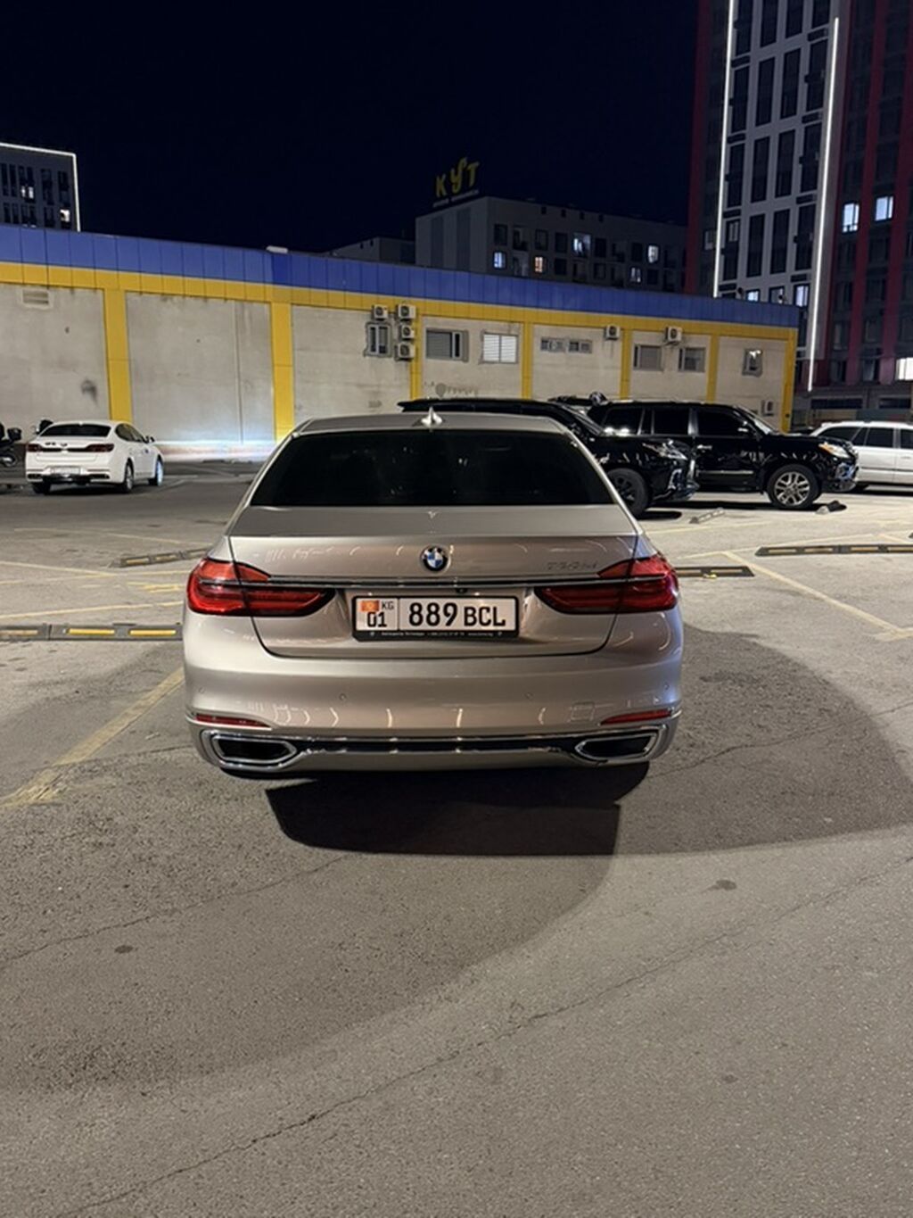 BMW 7 series: 2016 г., 2 л, Автомат, Бензин, Седан: фото 5