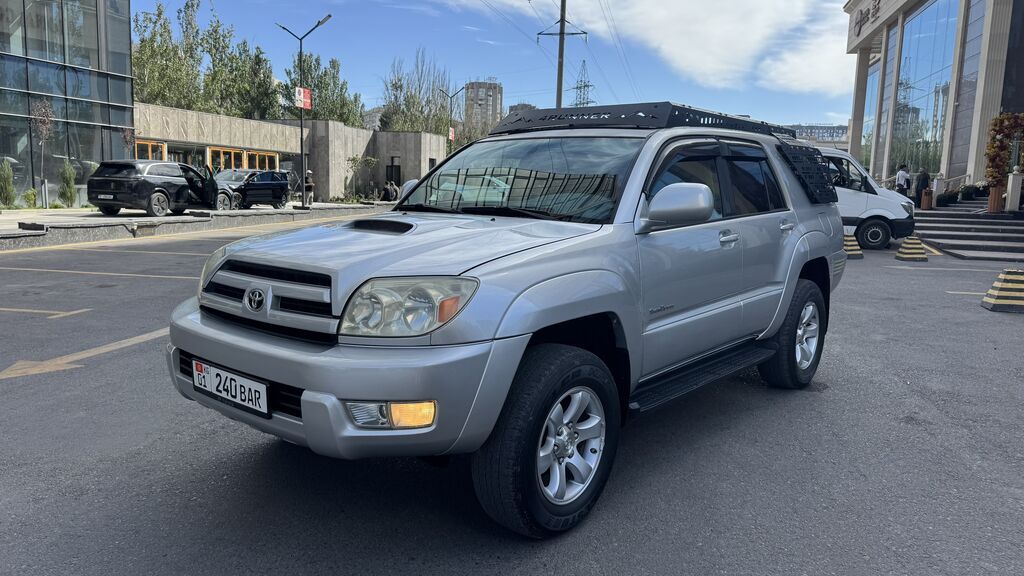 Toyota 4Runner: 2004 г., 4 л, Автомат, Газ, Внедорожник: фото 3