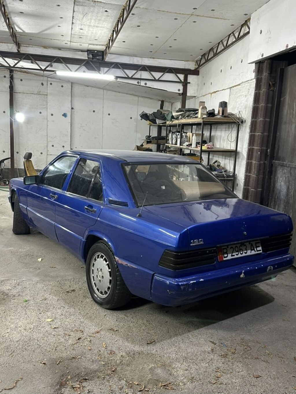 Mercedes-Benz 190: 1989 г., 2 л, Механика, Бензин, Седан: фото 4