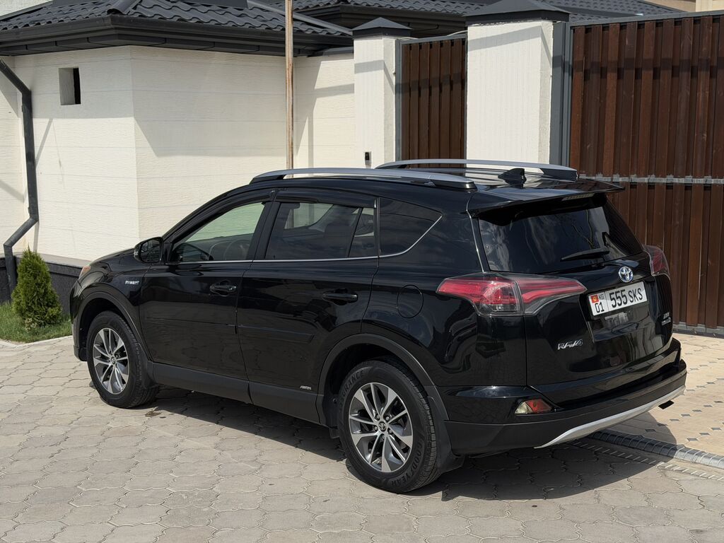 Toyota RAV4: 2018 г., 2.5 л, Вариатор, Гибрид: фото 5