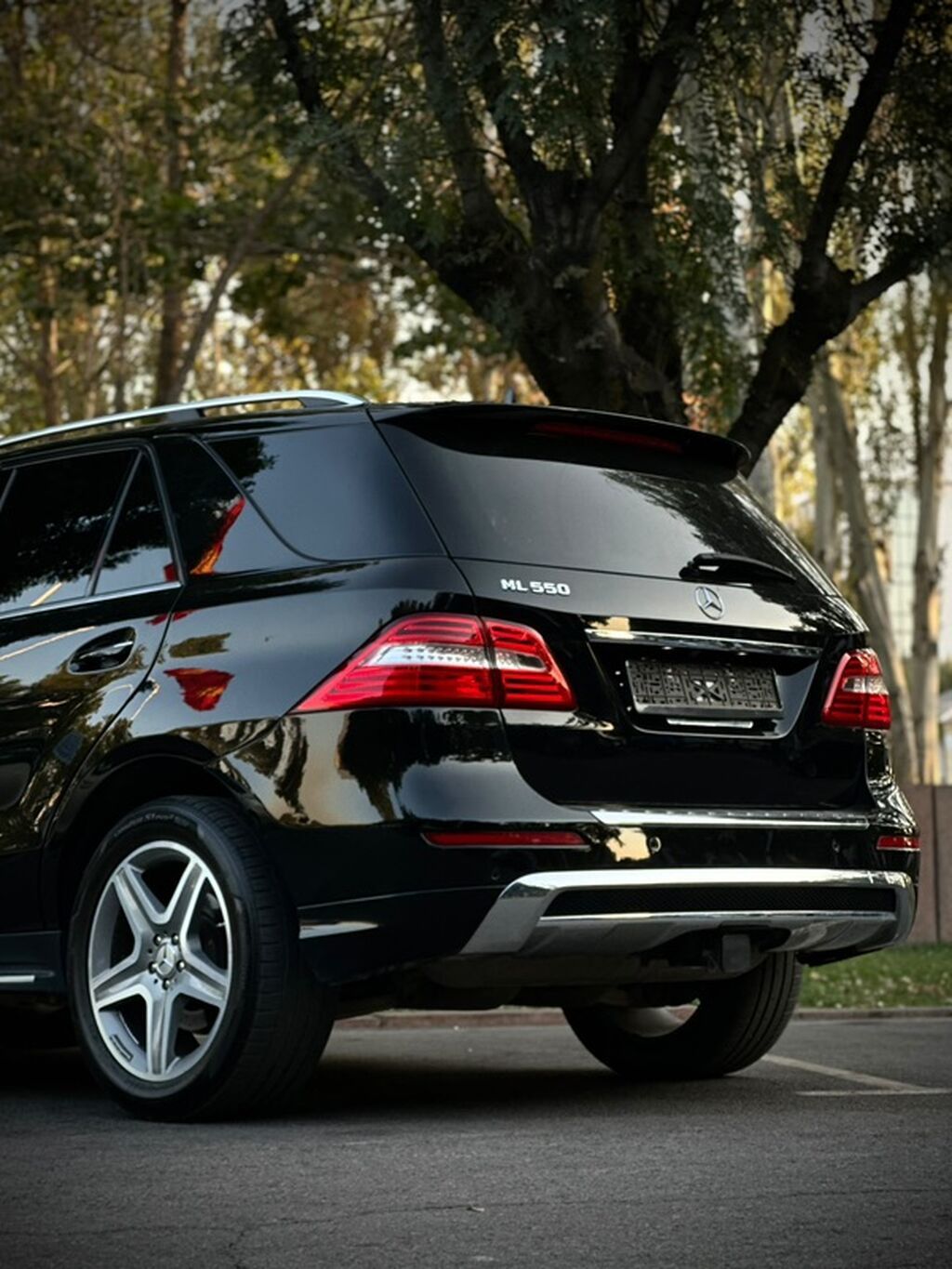 Mercedes-Benz ML-Class: 2012 г., 4.7 л, Автомат, Бензин, Кроссовер: фото 5