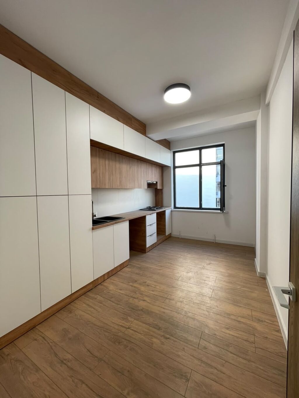 3 комнаты, 86 м², Фрунзе мкр., Элитка, 9 этаж, Дизайнерский ремонт: фото 7