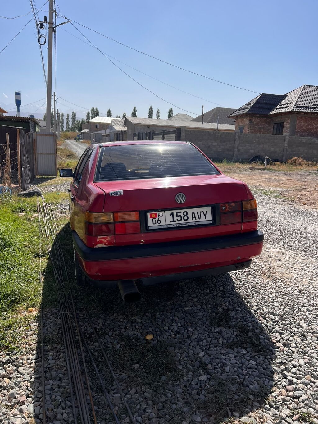 Volkswagen Vento: 1992 г., 1.8 л, Механика, Бензин, Седан: фото 2