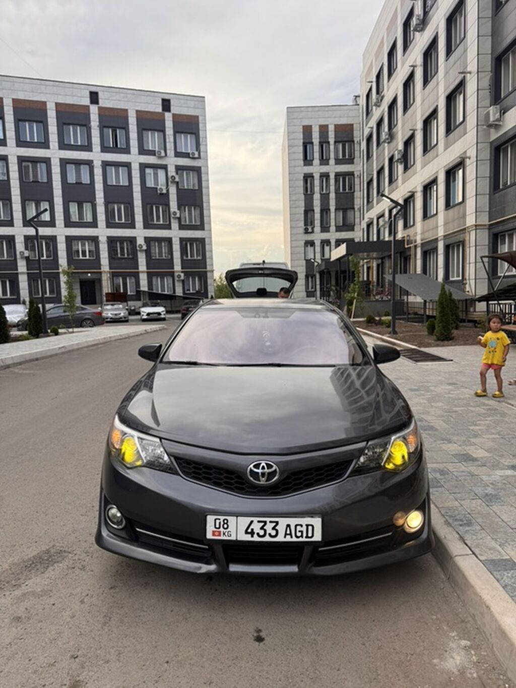 Toyota Camry: 2012 г., 2.5 л, Автомат, Бензин, Седан: фото 1