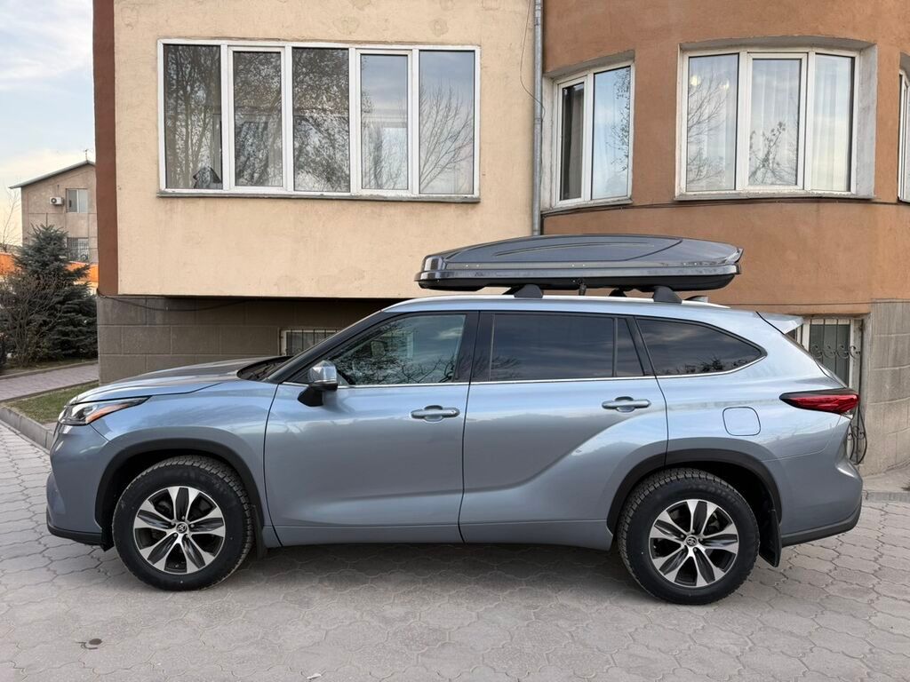 Toyota Highlander: 2020 г., 3.5 л, Вариатор, Бензин, Кроссовер: фото 3