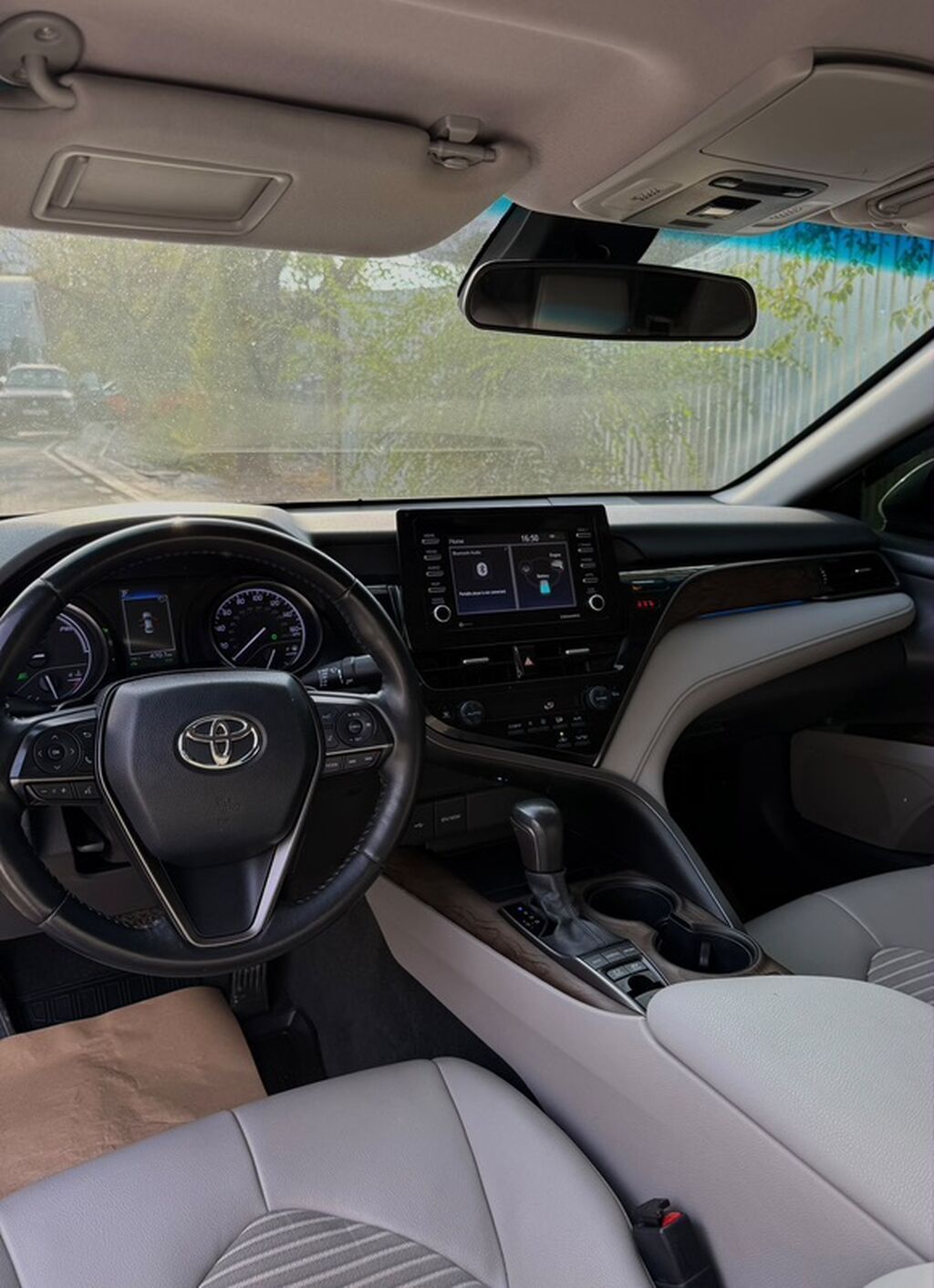 Toyota Camry: 2021 г., 2.5 л, Вариатор, Гибрид, Седан: фото 5