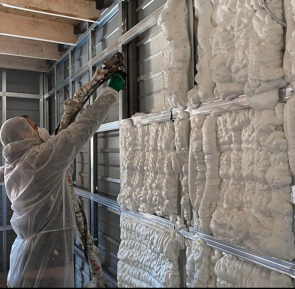 Утепление стен Пенополиуретан.ППУ. Пена. Термопена Пена: 680 KGS ᐈ ...