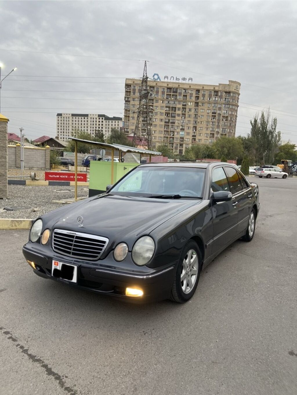 Mercedes-Benz E-Class: 2000 г., 2.7 л, Автомат, Дизель, Седан: фото 2
