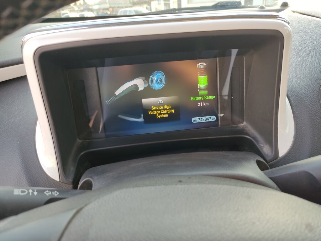 Chevrolet Volt: 2013 г., 1.4 л, Вариатор, Гибрид, Хэтчбэк: фото 8