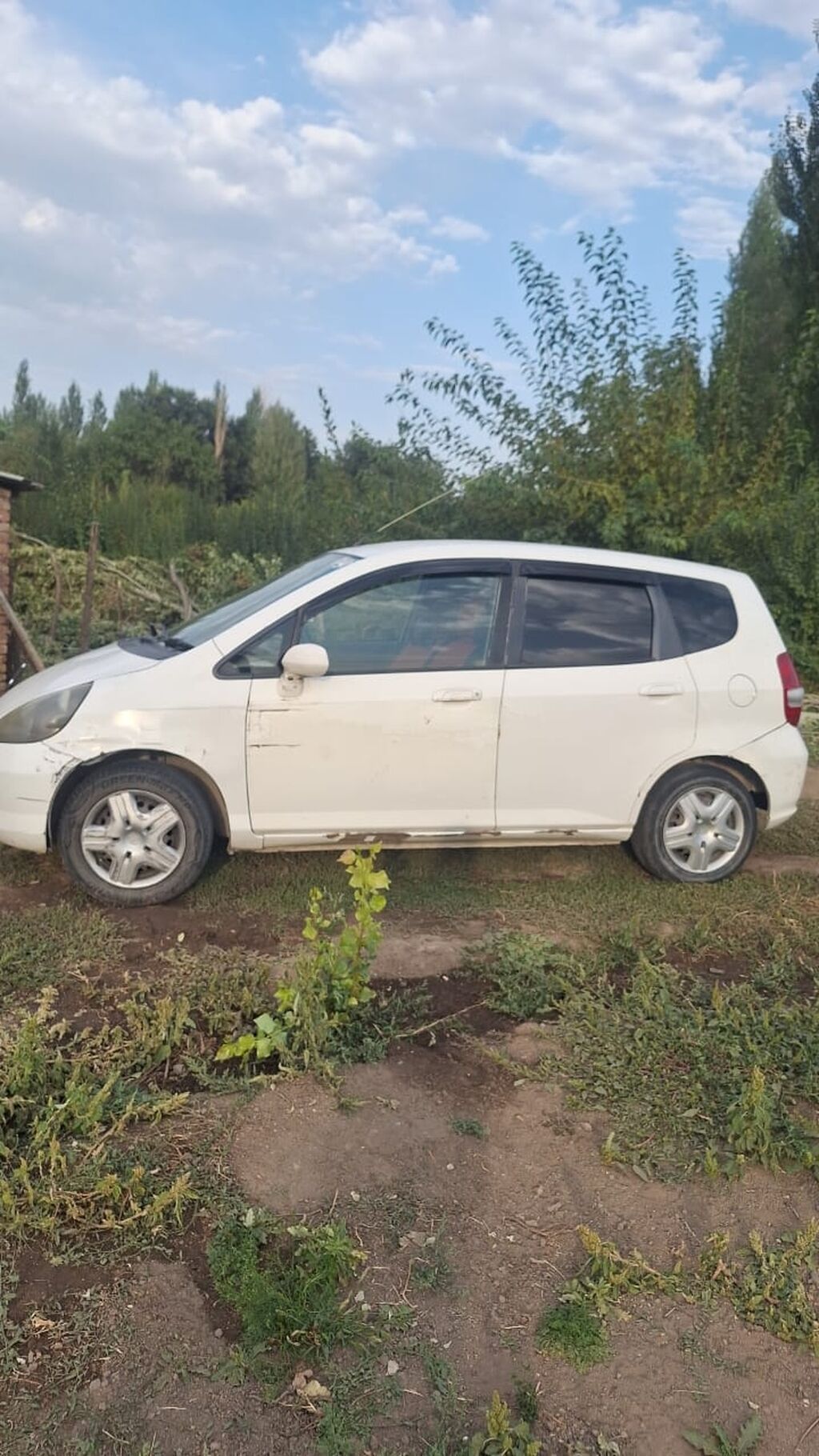 Honda Fit: 2002 г., 1.3 л, Бензин, Хэтчбэк: фото 5