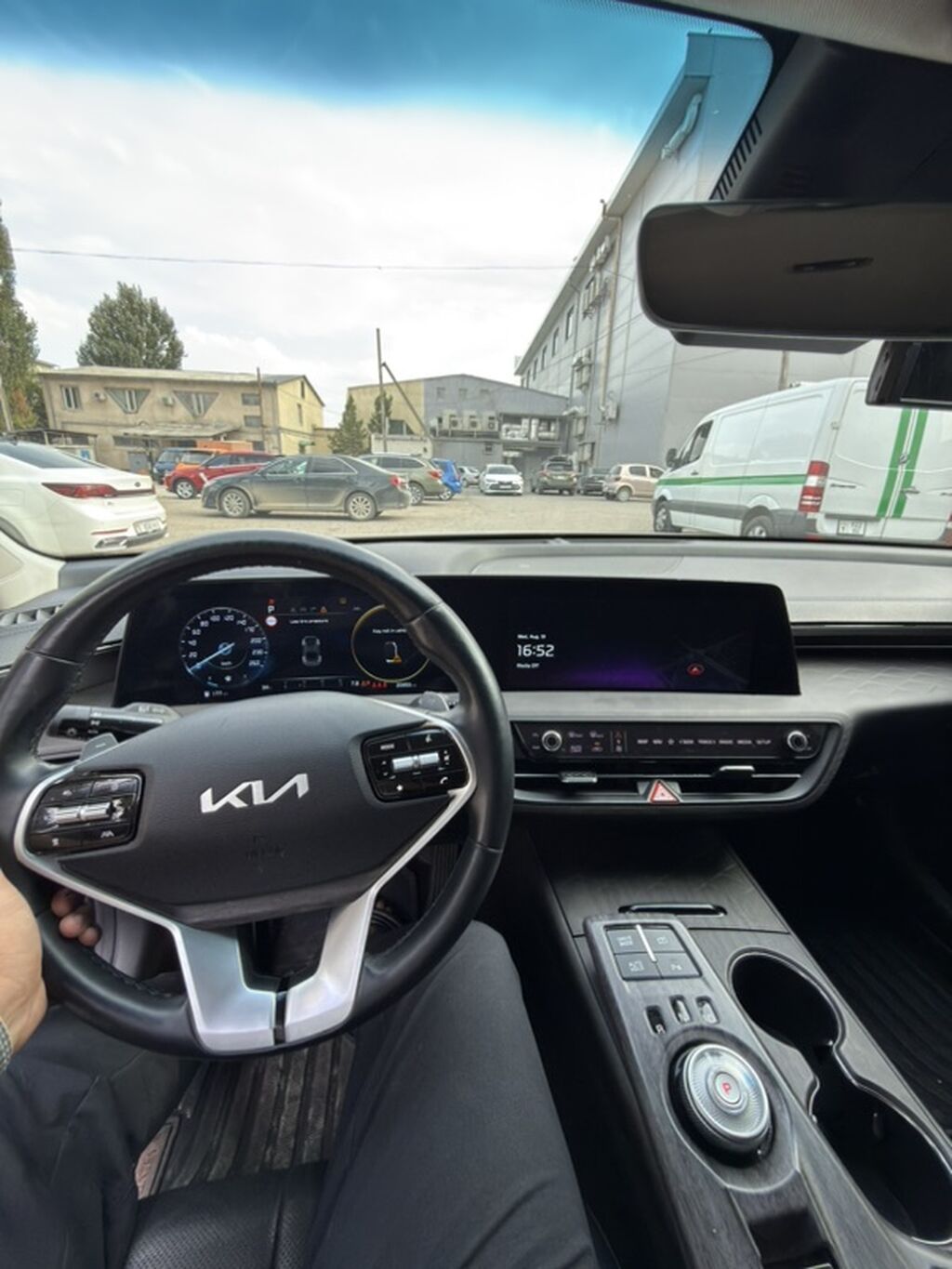 Kia K8: 2023 г., 1.6 л, Автомат, Гибрид, Седан: фото 7