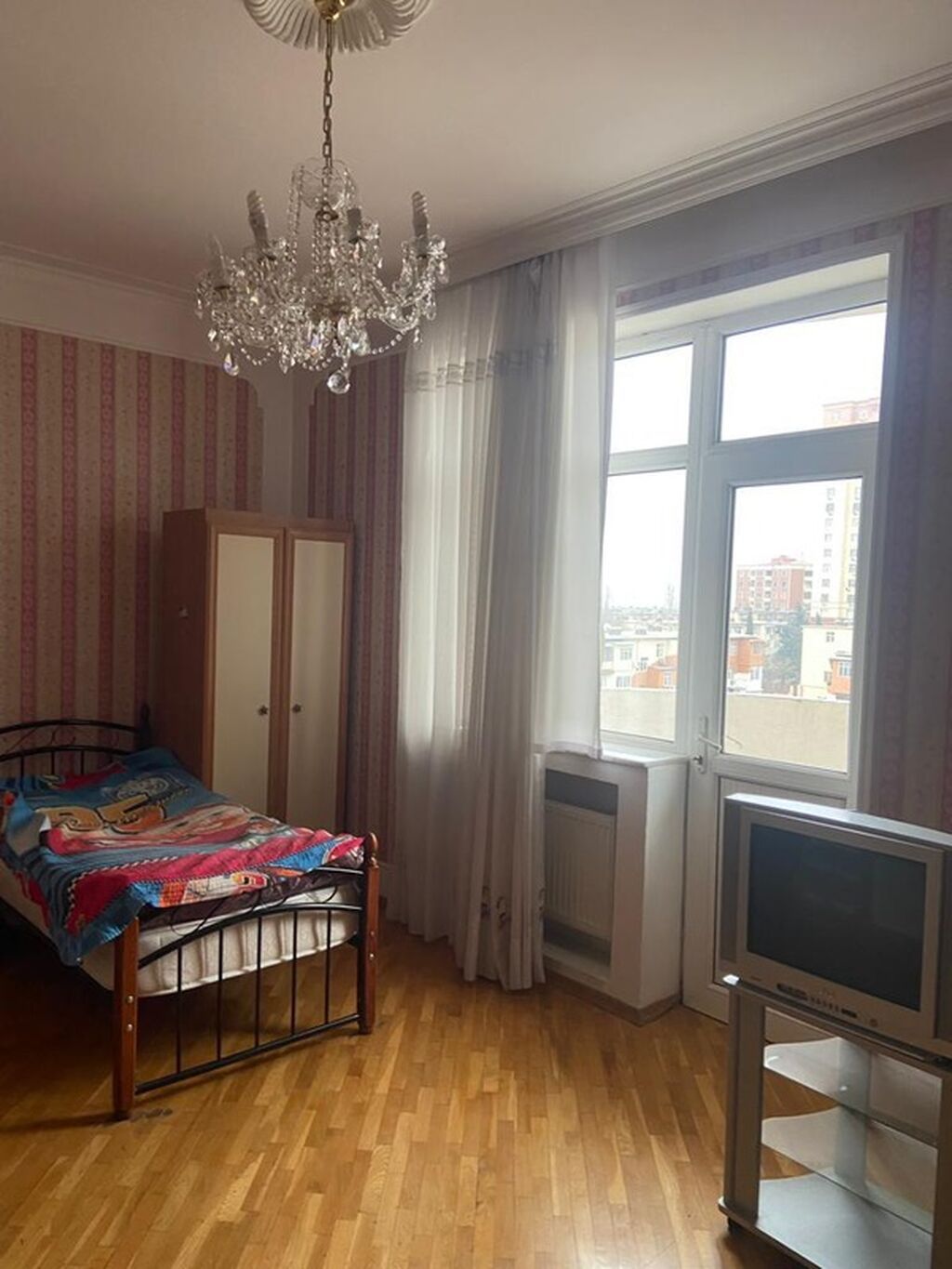 4-cü mikrorayon, 3 otaqlı, Yeni tikili, m. Memar Əcəmi, 107 kv. m