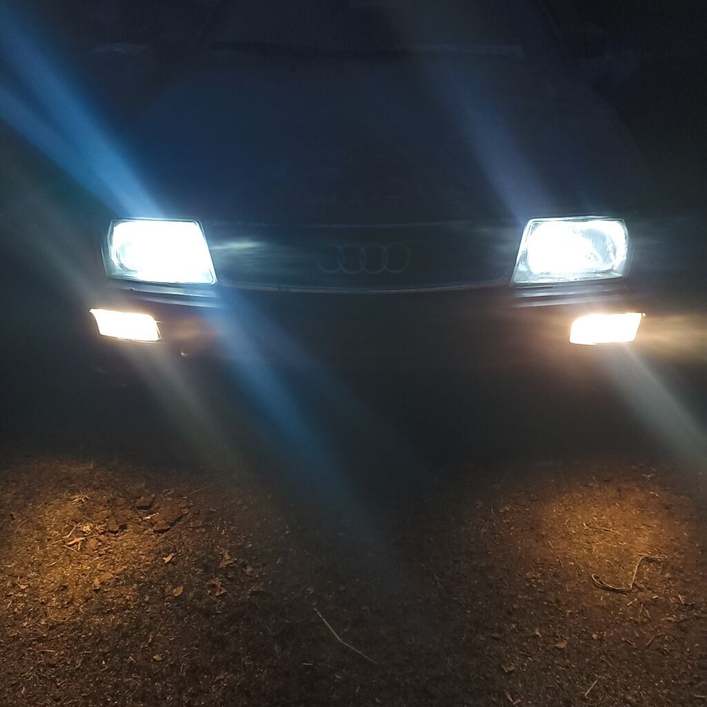 Audi 100