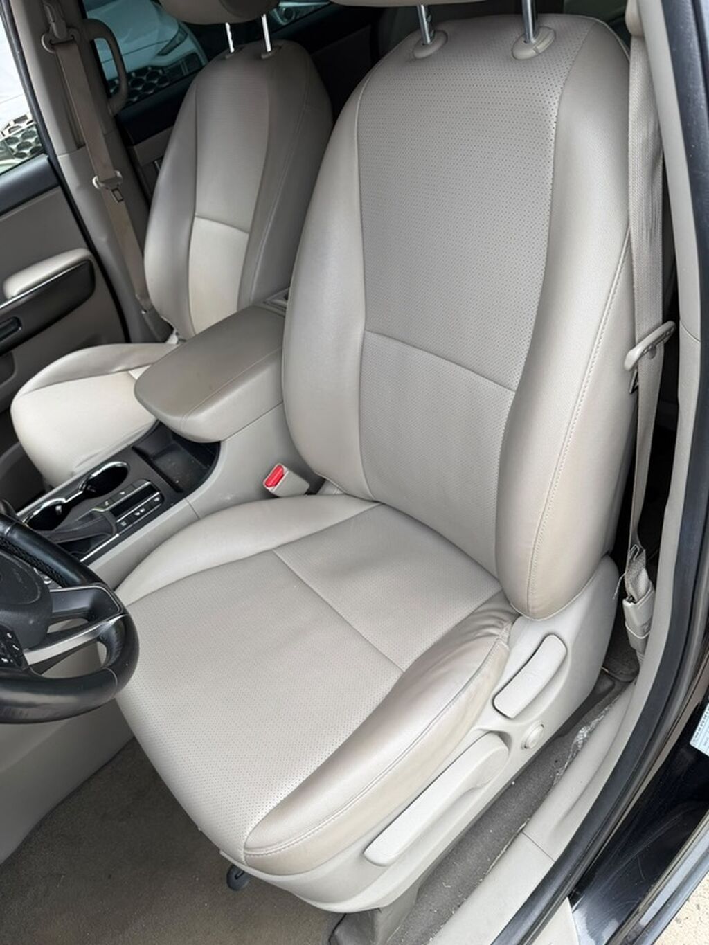 Kia Carnival: 2020 г., 2.2 л, Автомат, Дизель, Минивэн: фото 2