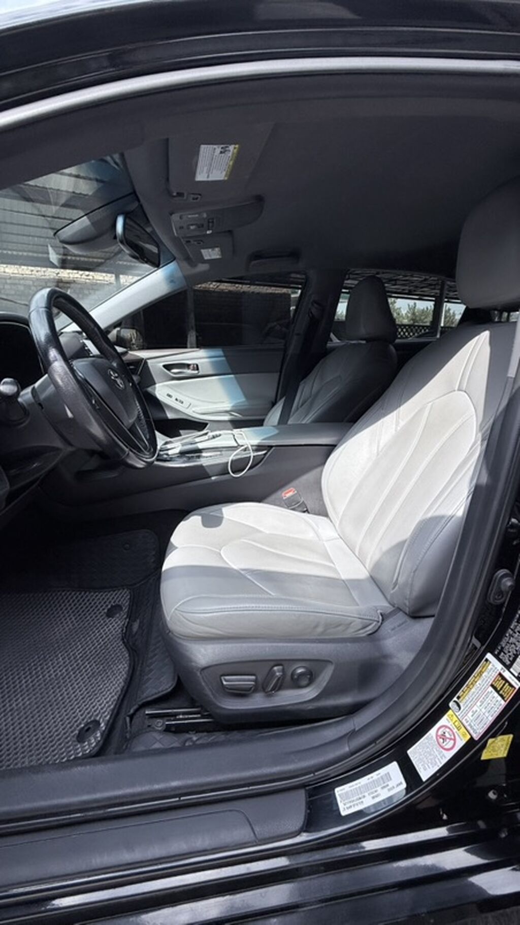 Toyota Avalon: 2020 г., 2.5 л, Вариатор, Гибрид, Седан: фото 3