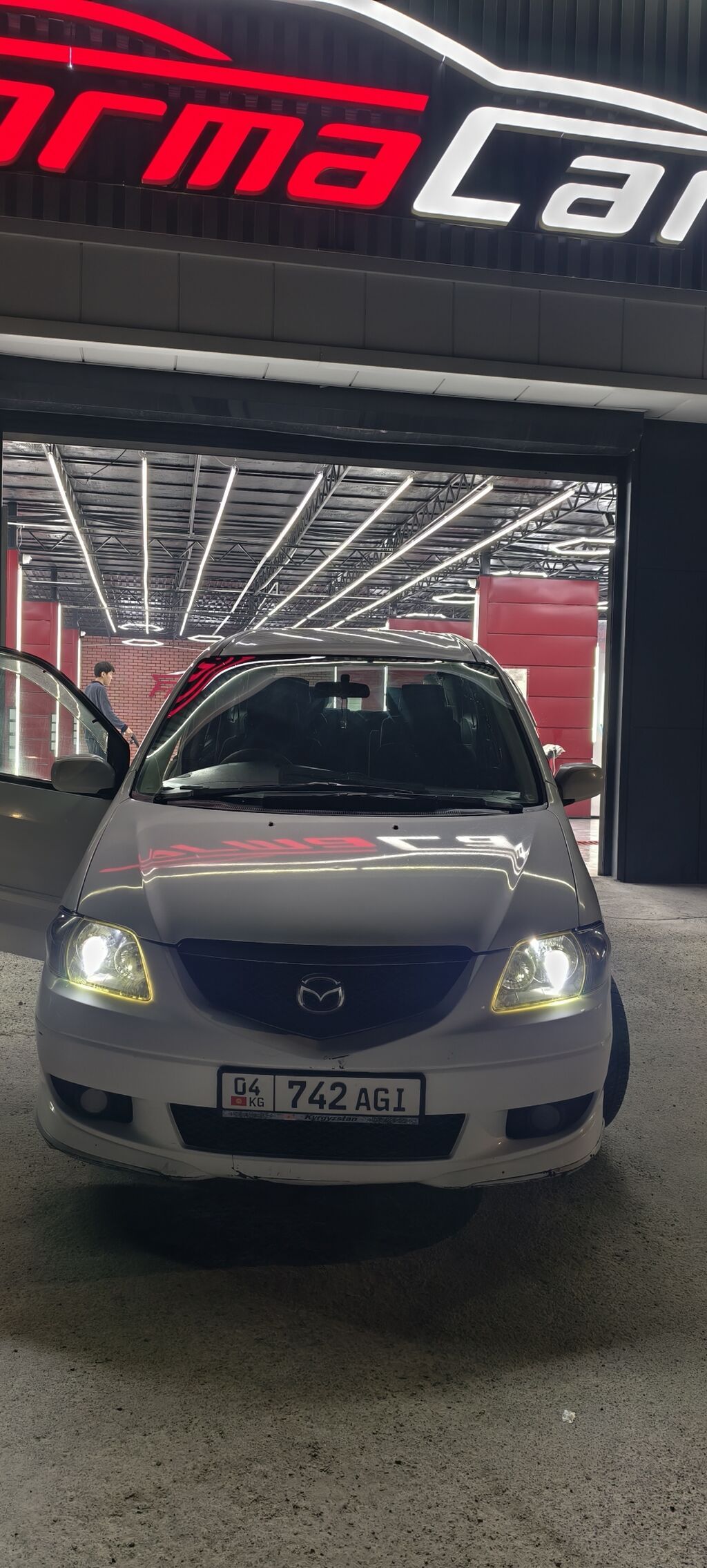 Mazda MPV: 2003 г., 2.3 л, Автомат, Бензин, Минивэн: фото 1
