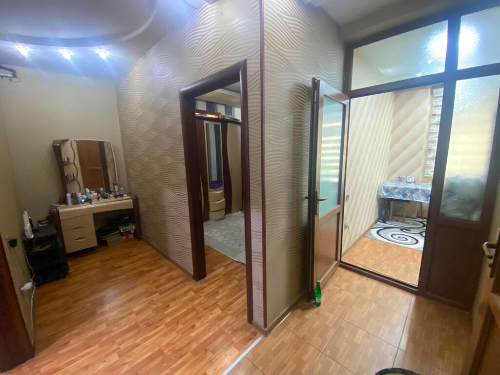 Bakı, 2 otaqlı, Köhnə tikili, 65 kv. m