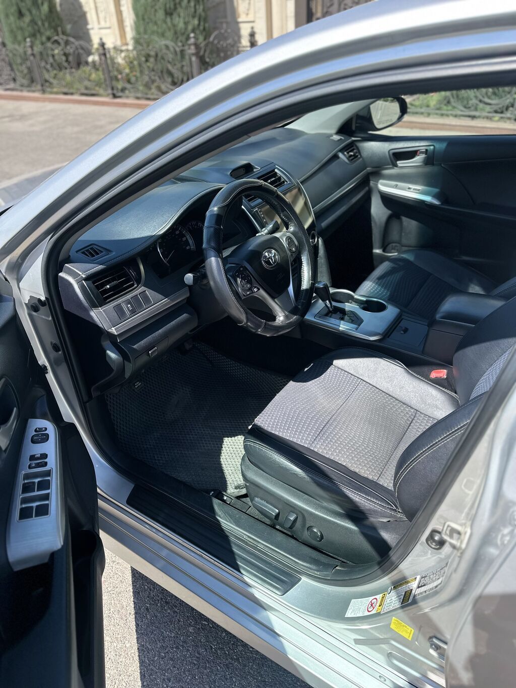 Toyota Camry: 2013 г., 2.5 л, Автомат, Бензин, Седан: фото 8