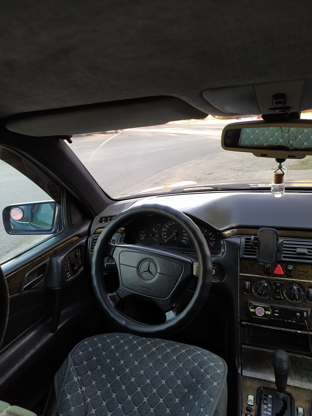 Mercedes-Benz E-Class: 1996 г., 3.2 л, Автомат, Бензин, Седан: фото 5