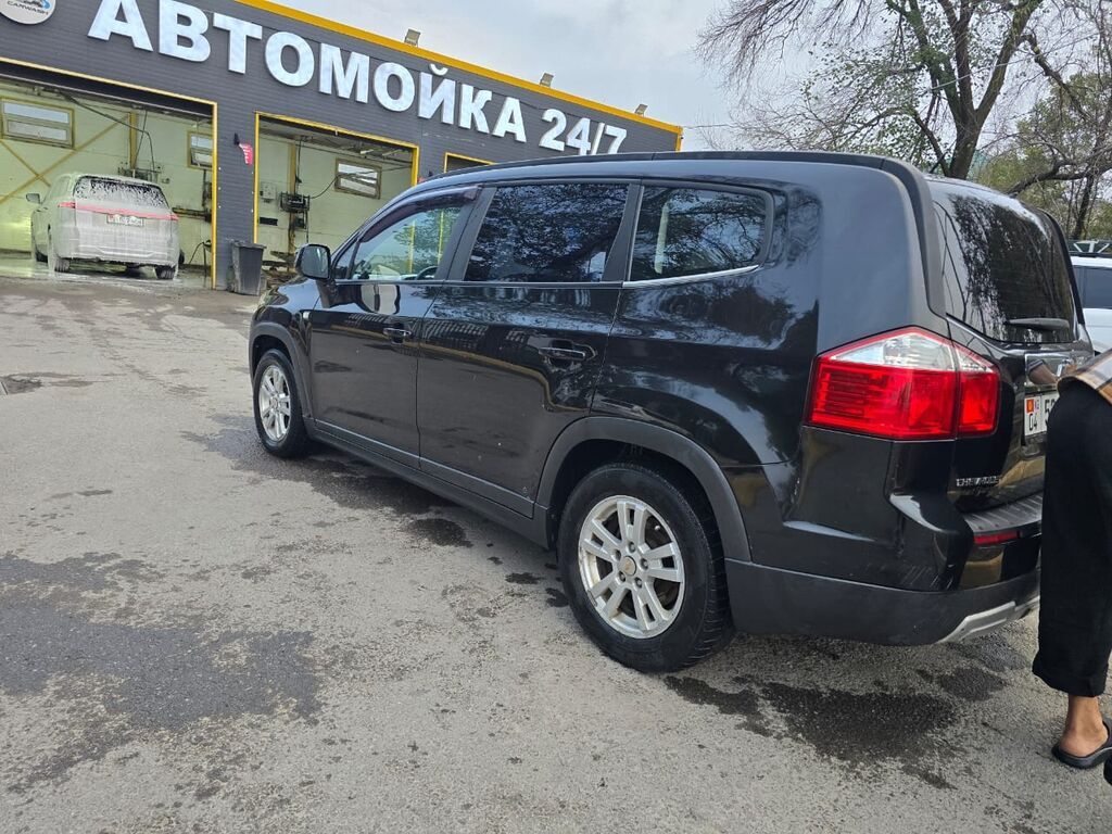 Chevrolet Orlando: 2012 г., 1.8 л, Автомат, Бензин, Минивэн: фото 6
