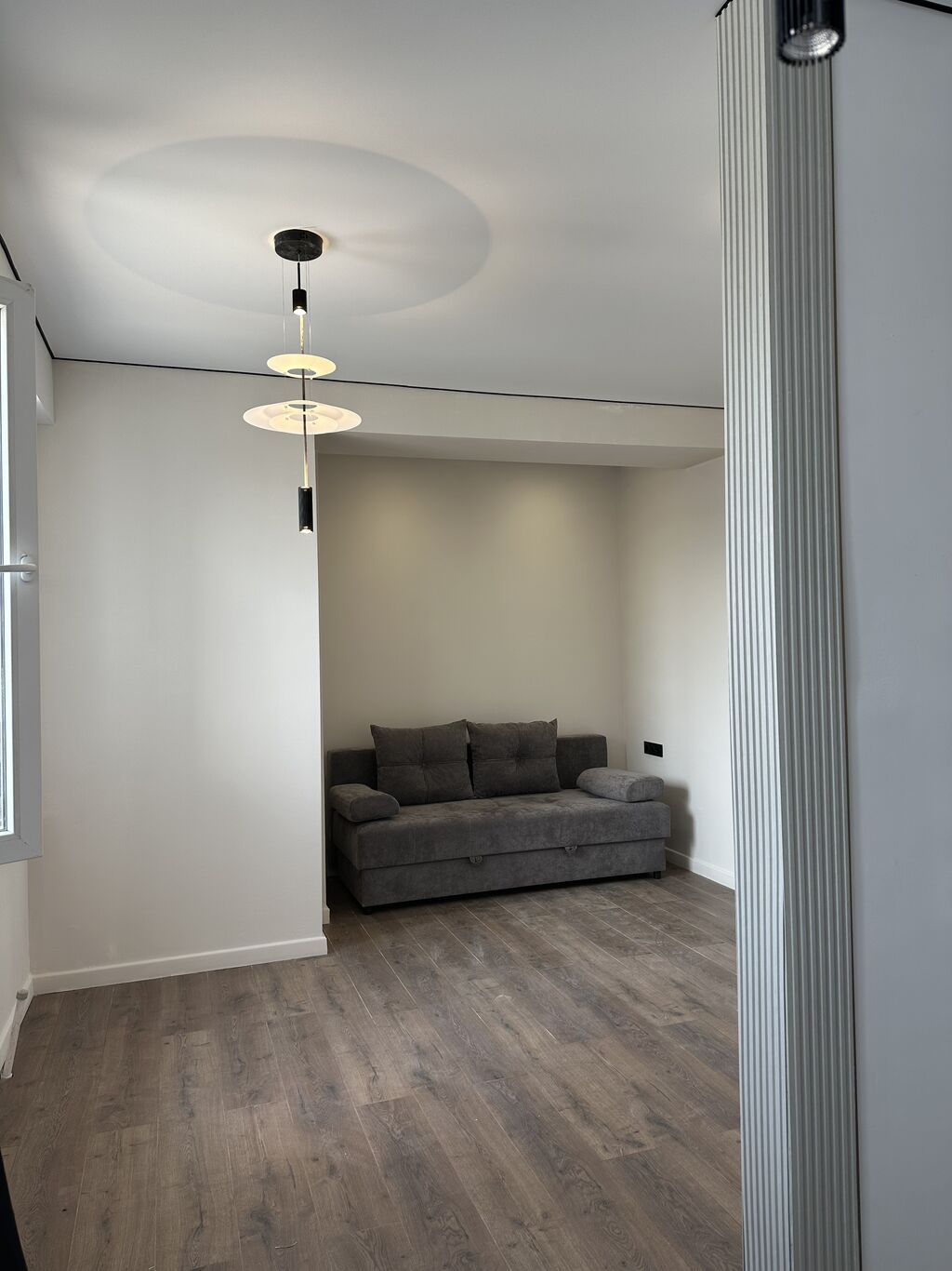2 комнаты, 41 м², Мед Академия Элитка, 11 этаж, Дизайнерский ремонт: фото 2