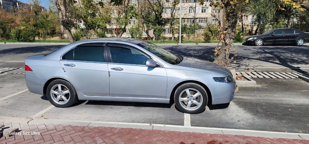 Honda Accord: 2003 г., Седан: фото 2