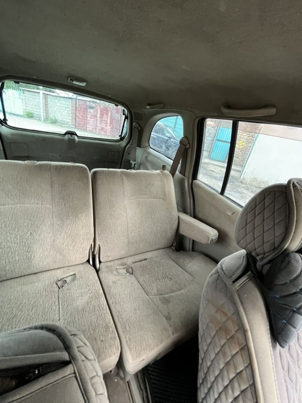 Nissan Liberty: 2001 г., 2 л, Автомат, Газ, Минивэн: фото 7