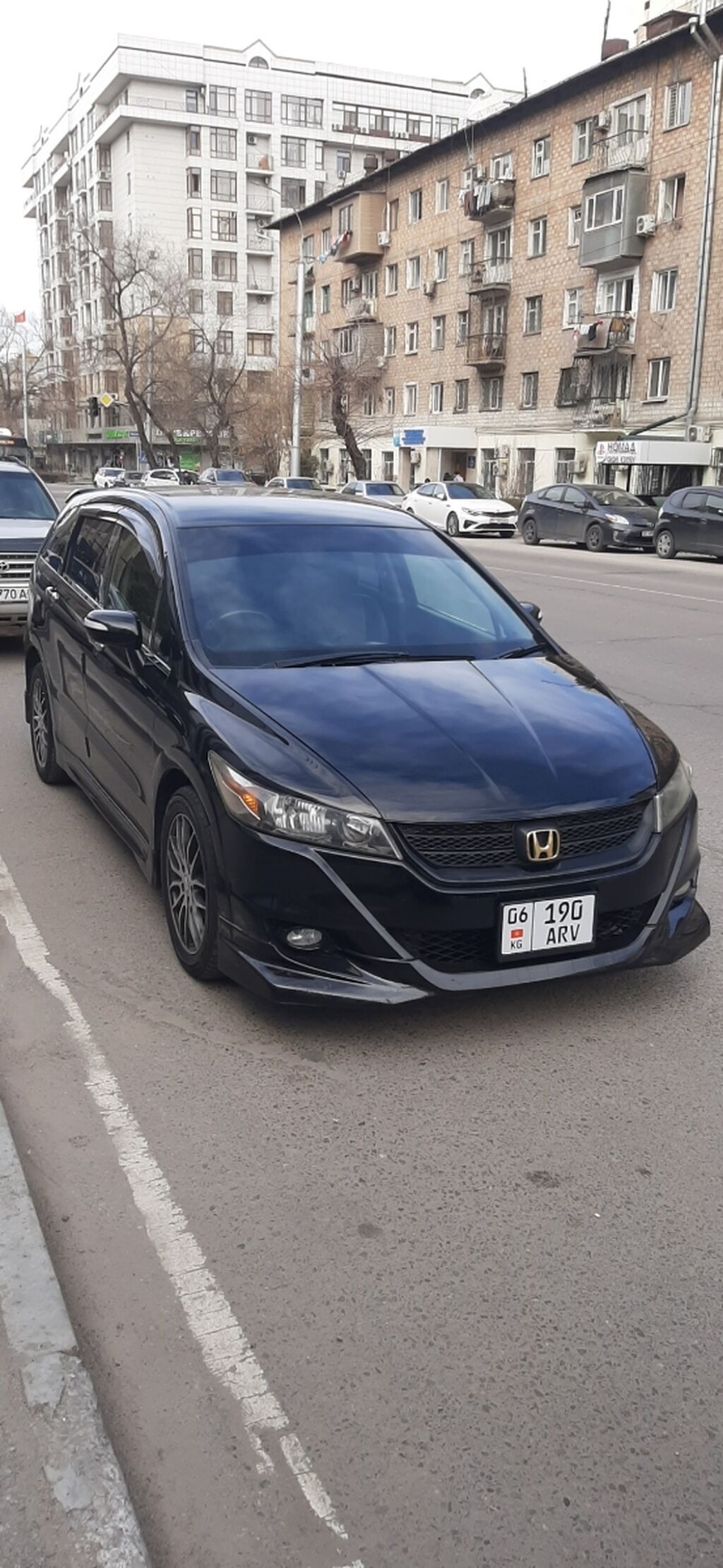 Honda Stream: 2009 г., 2 л, Автомат, Бензин: фото 2