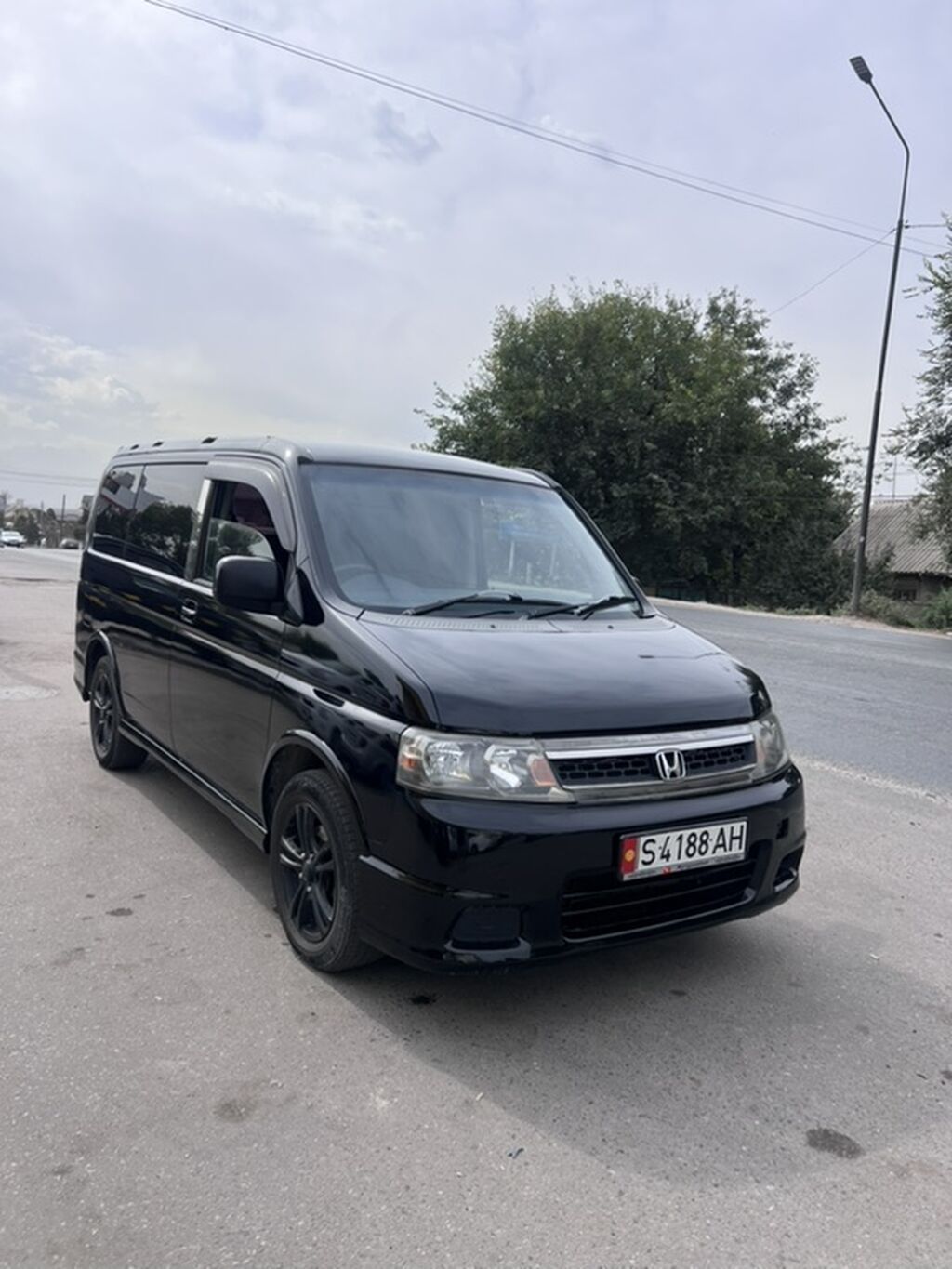 Honda Stepwgn: 2003 г., 2.4 л, Автомат, Газ, Минивэн: фото 1